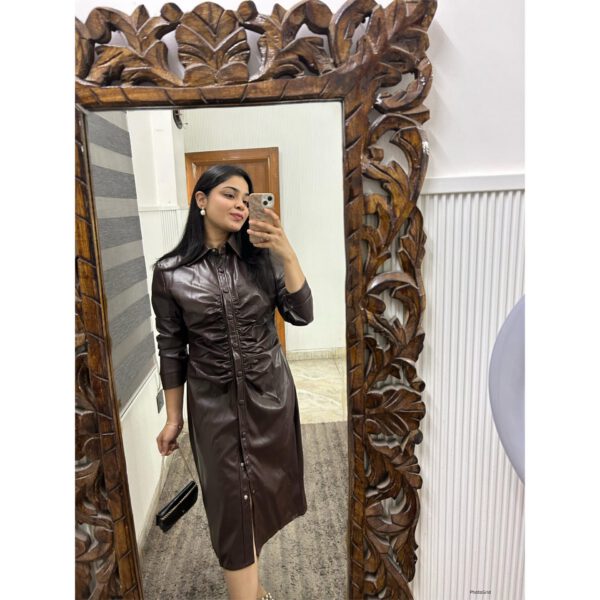 Ruched leather buttoned dress - Image 2
