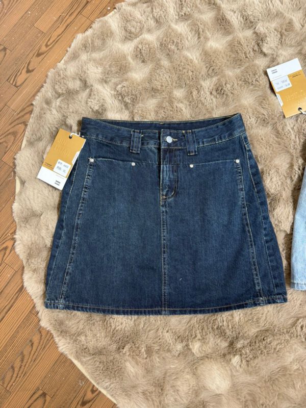 Denim skorts with belt - Image 6