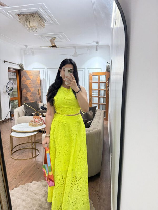 Daisy schiffli skirt set - Image 3