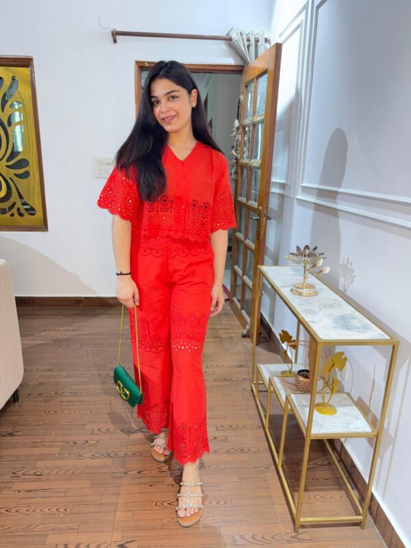 Noor schiffli cropped coord set