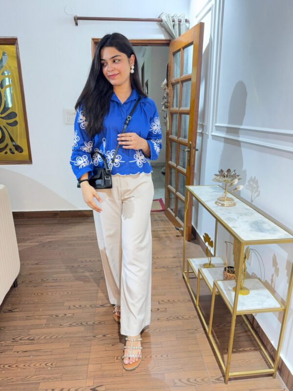Cropped embroidered shirt - Image 3