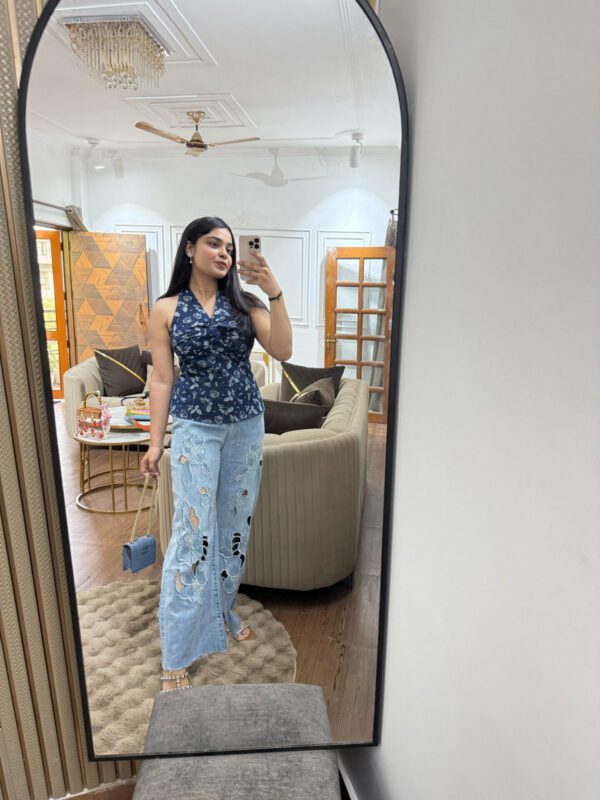 Flower cutout denim - Image 2