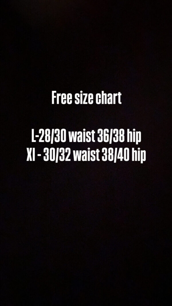 Highwaisted pants with belt - Image 11