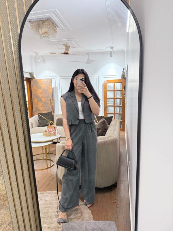 Vest coat and pants - Image 6