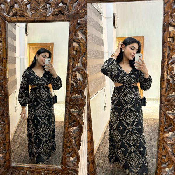 Schiffli backless dress
