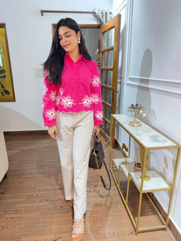 Cropped embroidered shirt - Image 4