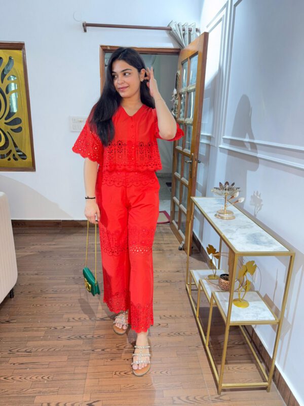 Noor schiffli cropped coord set - Image 2