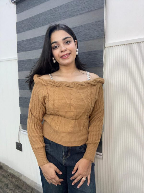 Gera knitting embellished top - Image 6