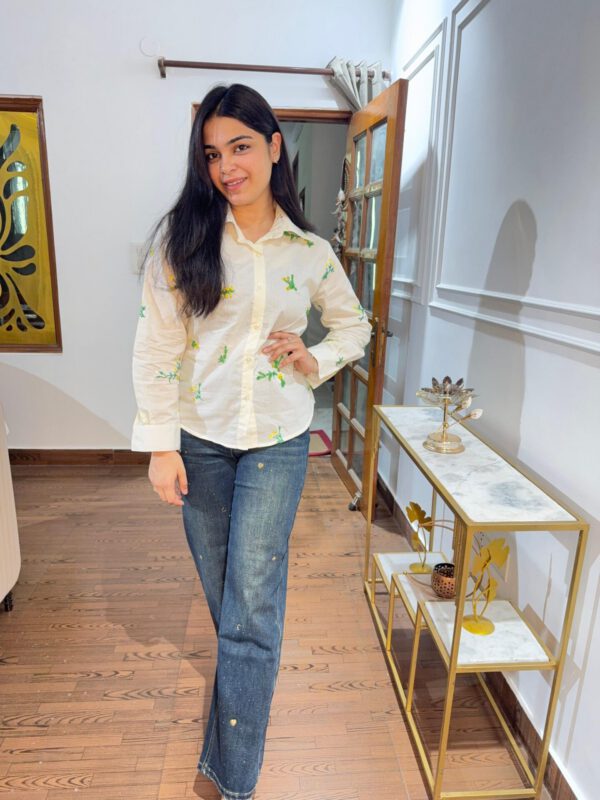 Amelia embroidered shirt