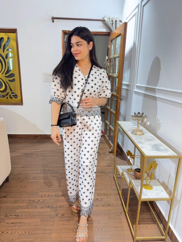 Reha cropped linen set - Image 3