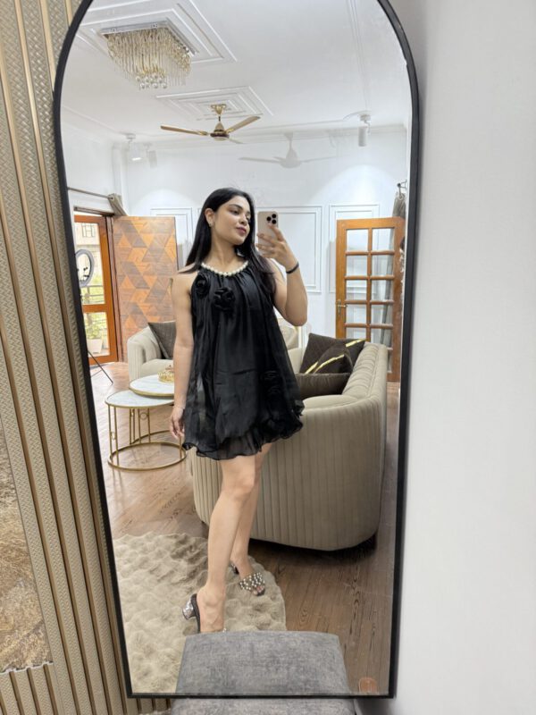 Pearl rose dress - Image 5