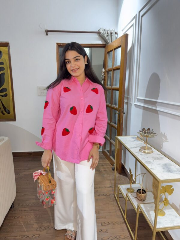 Strawberry shirt - Image 4