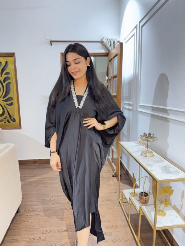 Joe satin embellished kaftan dress - Image 4
