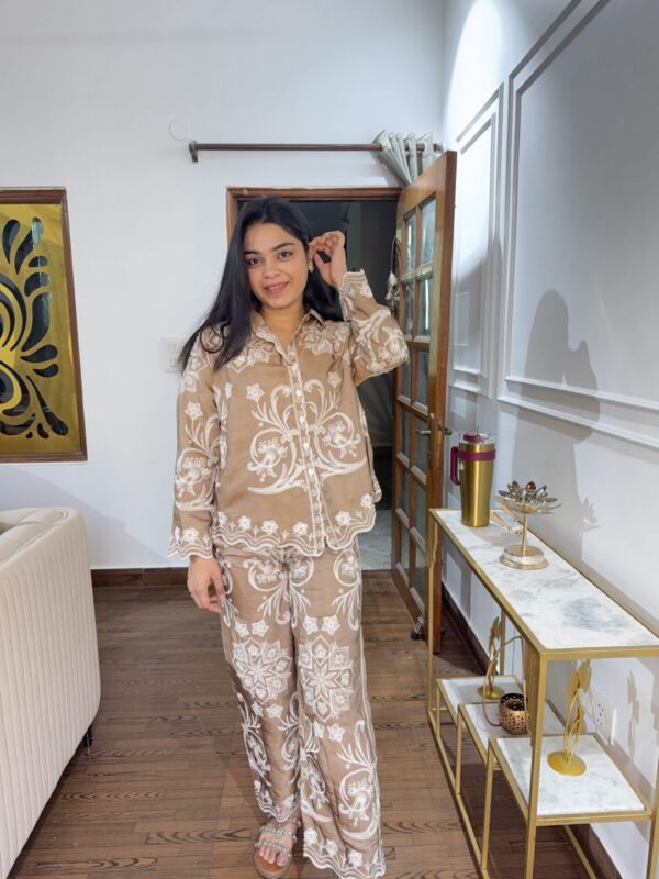 Jannat embroidered coord set - Image 7