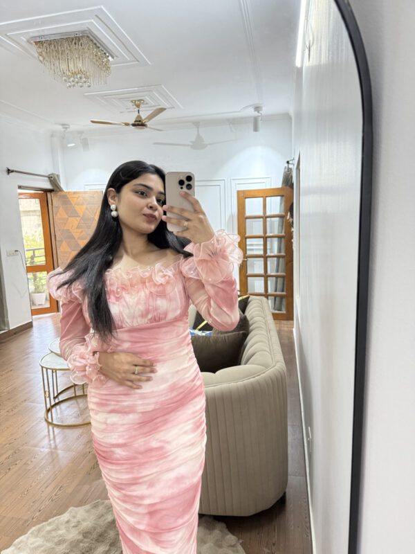 Rose bodycon ruffle dress - Image 5