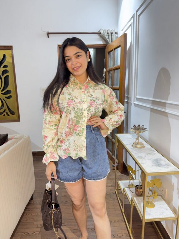 Lace denim shorts - Image 2