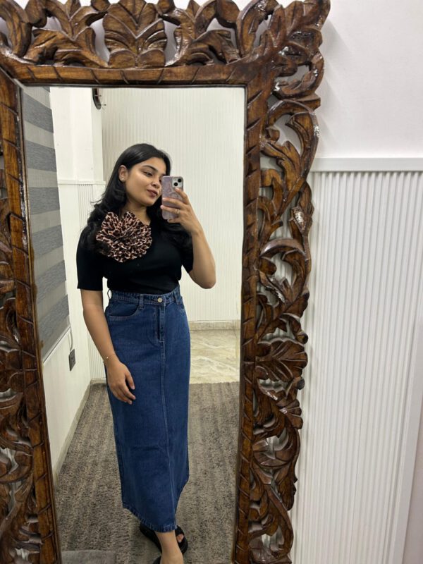 Dark blue denim skirt - Image 2