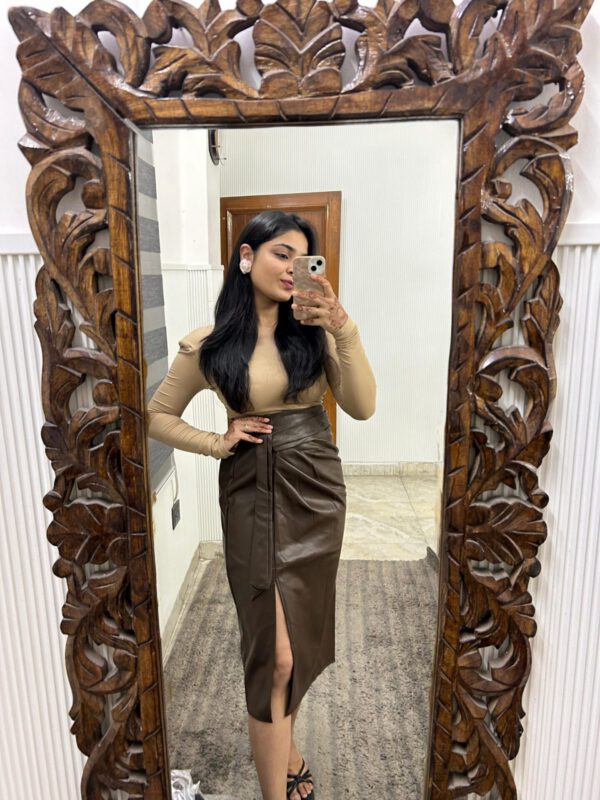 Leather ruched tie-on skirt - Image 2