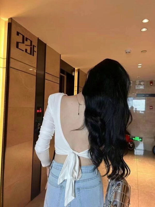 Back tie on padded tops - Image 4