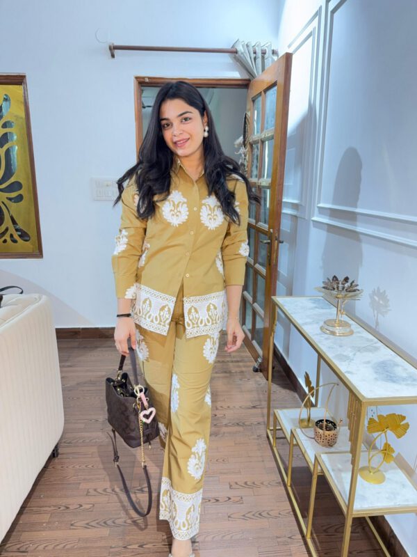 Maya embroidered coord set - Image 2
