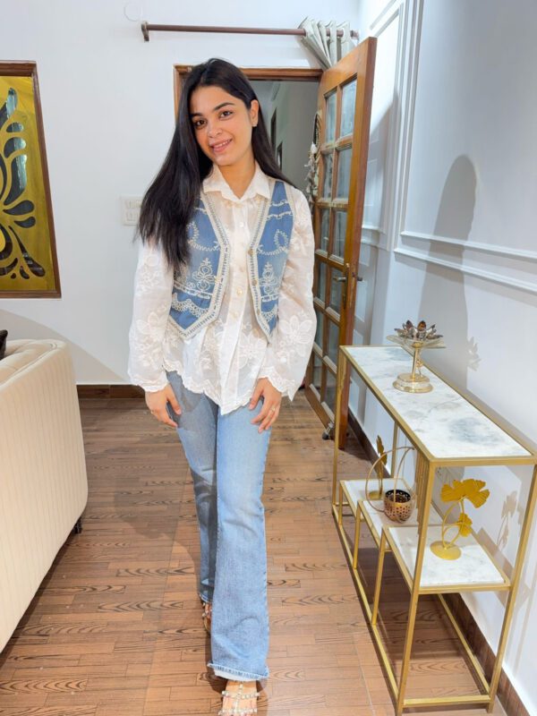 Ira 2-piece embroidered shirt - Image 2