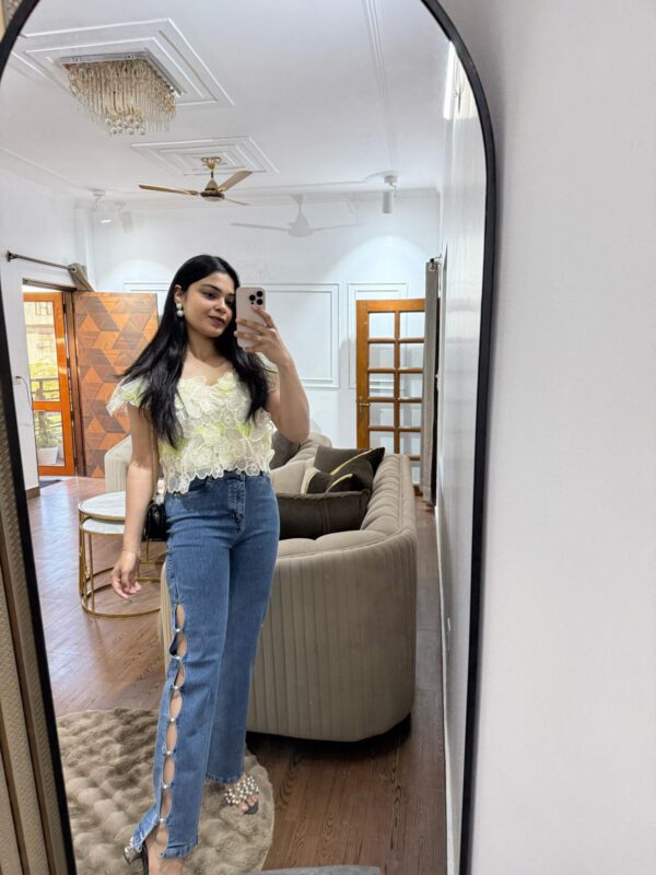 Pearl cutout jeans