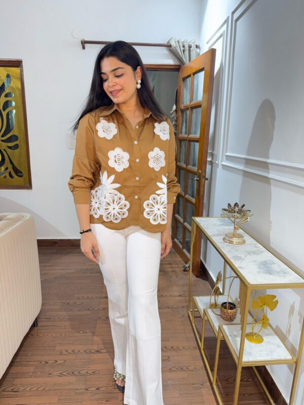 Flower patch shirt - Image 4