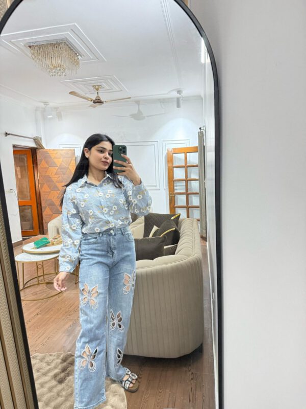 Butterfly cutout jeans - Image 4