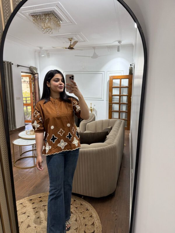 Alysa cutout top - Image 5