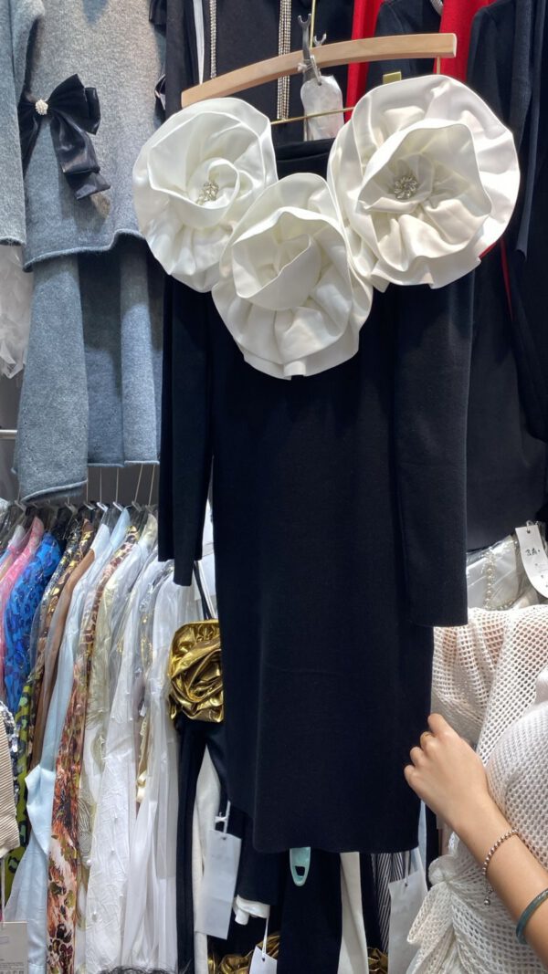 Flora bodycon dress - Image 6