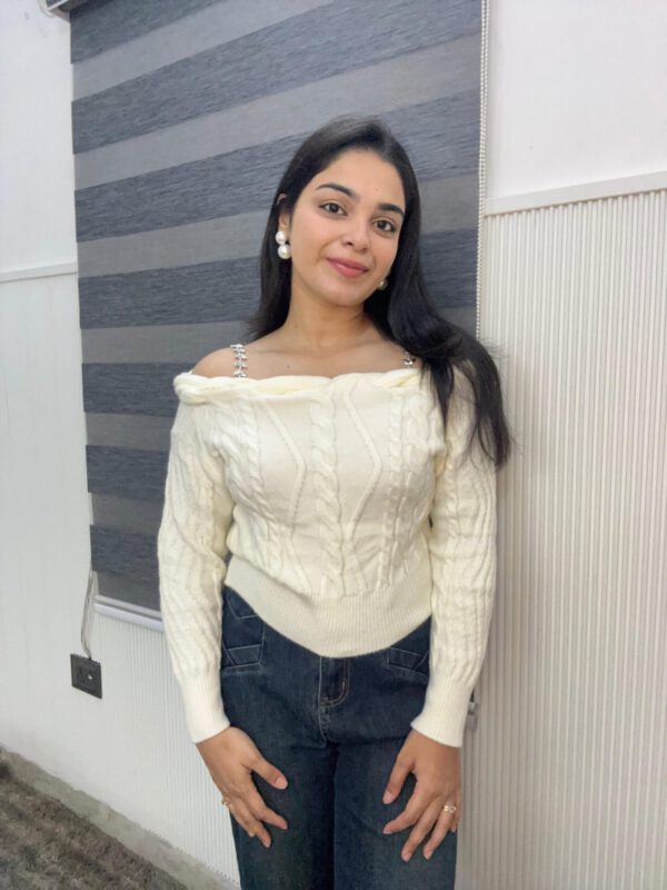 Gera knitting embellished top - Image 4