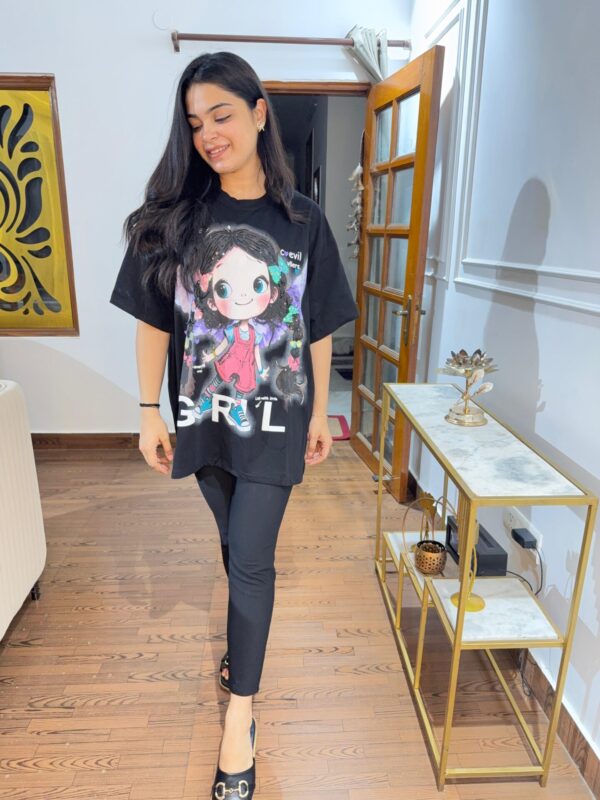 Girl embellished tshirt