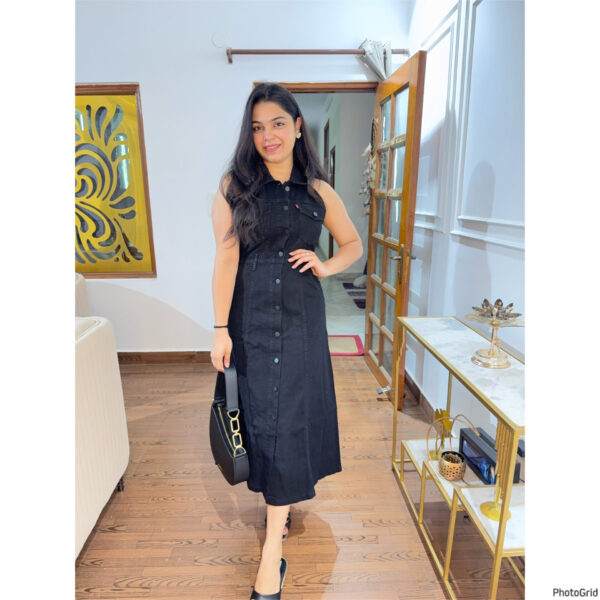 Halter denim dress - Image 4
