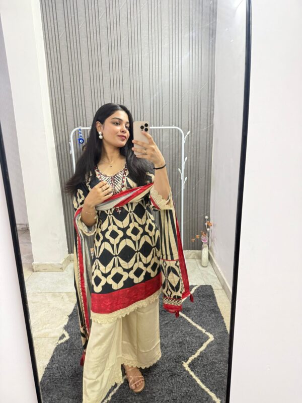 Roohi 3 piece set - Image 3
