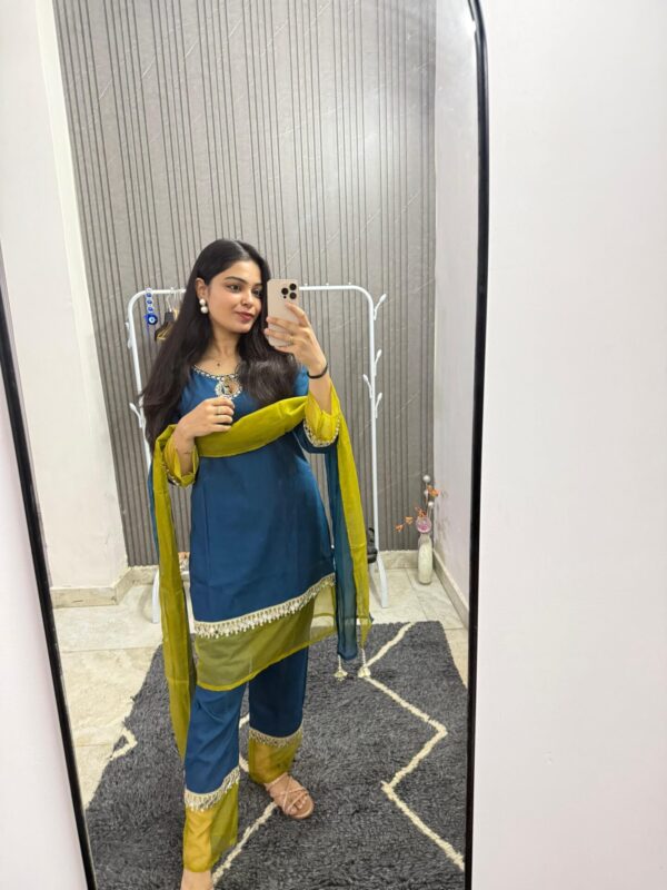 Juhi 3 piece set - Image 7
