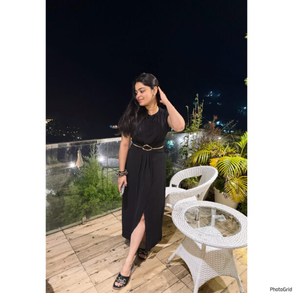 Soha side cut dress - Image 4
