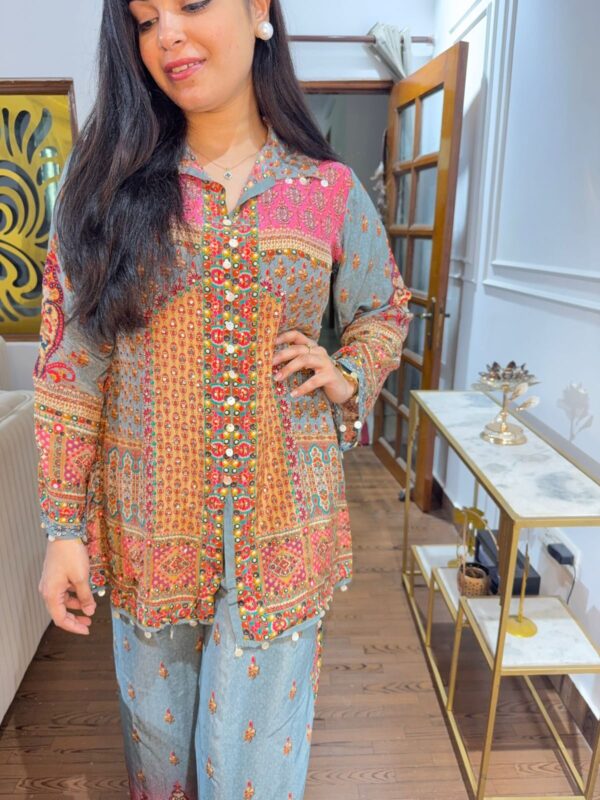 Hania embellished set - Image 4