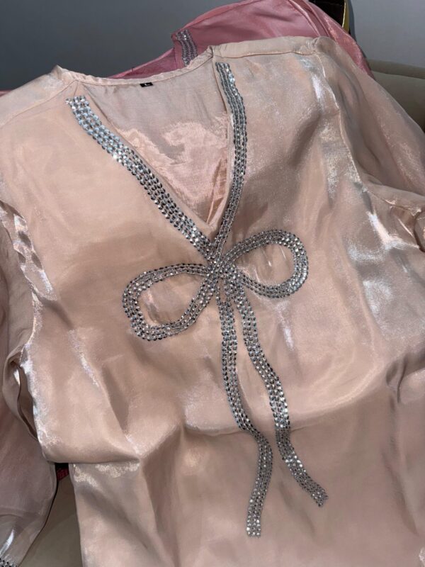 Bow embellished 3 piece set - Image 7