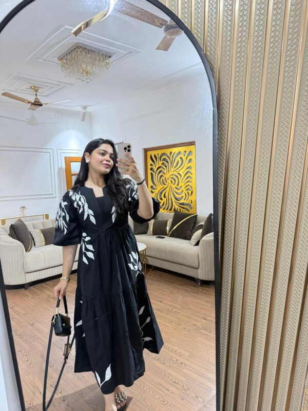 Naomi embroidered dress - Image 3