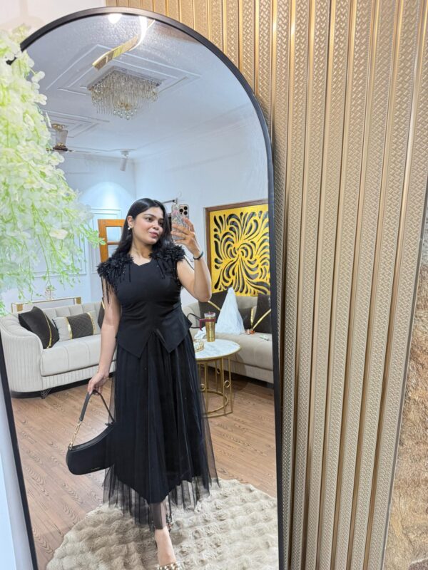 Embellished skirt set - Image 7