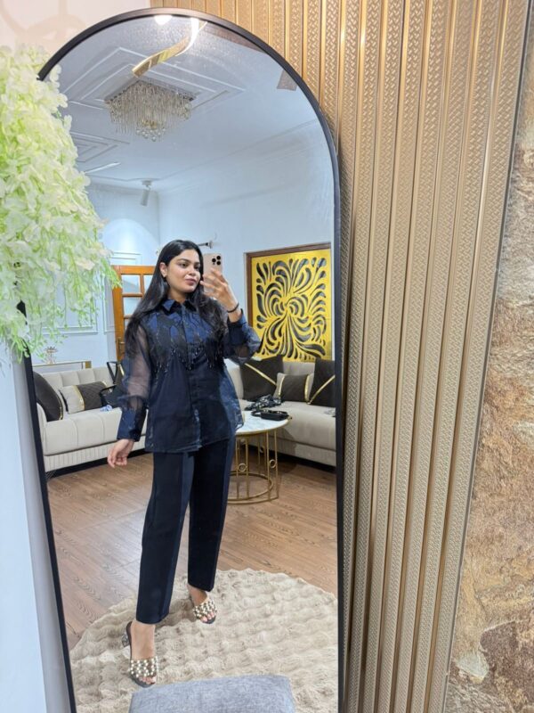 Embellished 3 piece set - Image 2