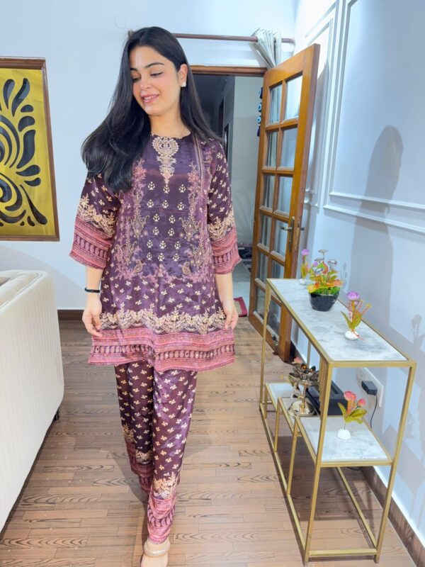 Crepe embellished coord - Image 3