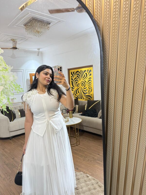 Embellished skirt set - Image 3