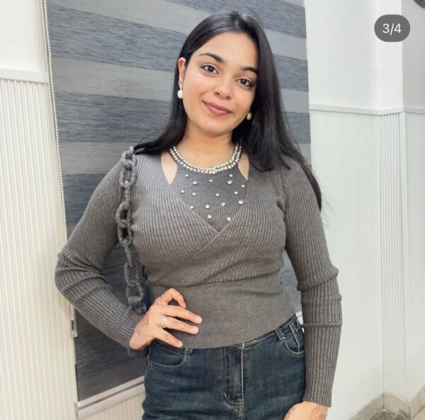 Ribbed cold shoulder top - Image 4