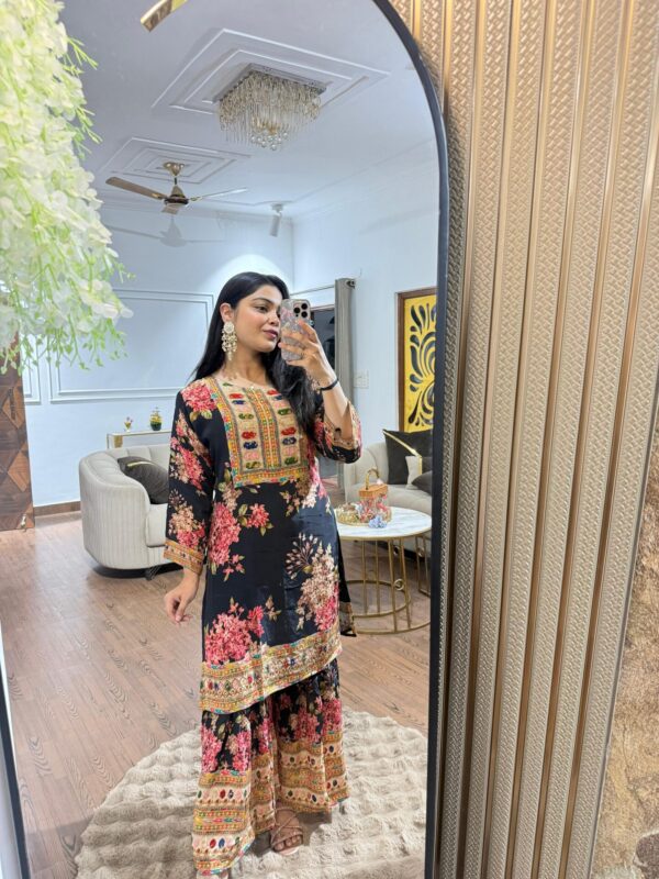 Ira 2 piece set - Image 7