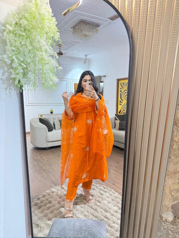 Zina 3 piece set - Image 6