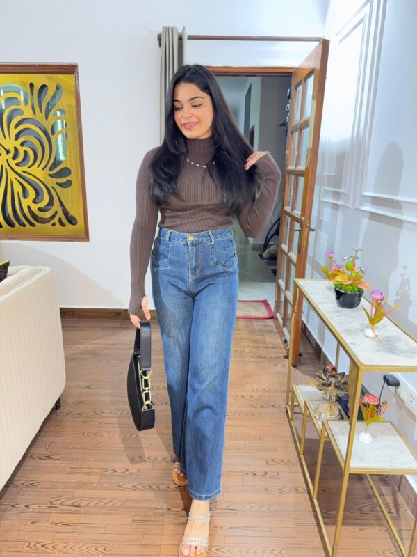 Mock neck ribbed sweater - Image 4