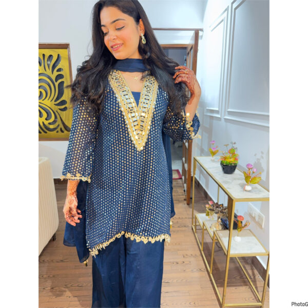 Sana mirror embellished 3 piece set - Image 2