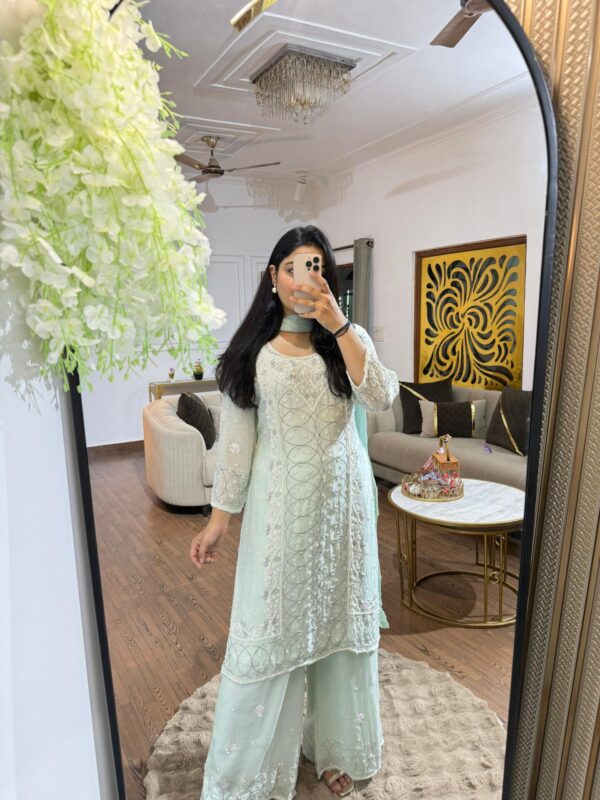 Heavy handwork suit - Image 4
