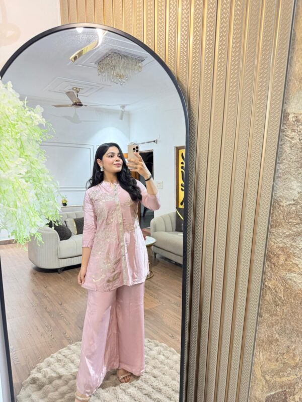 Crepe foil work coord set - Image 2